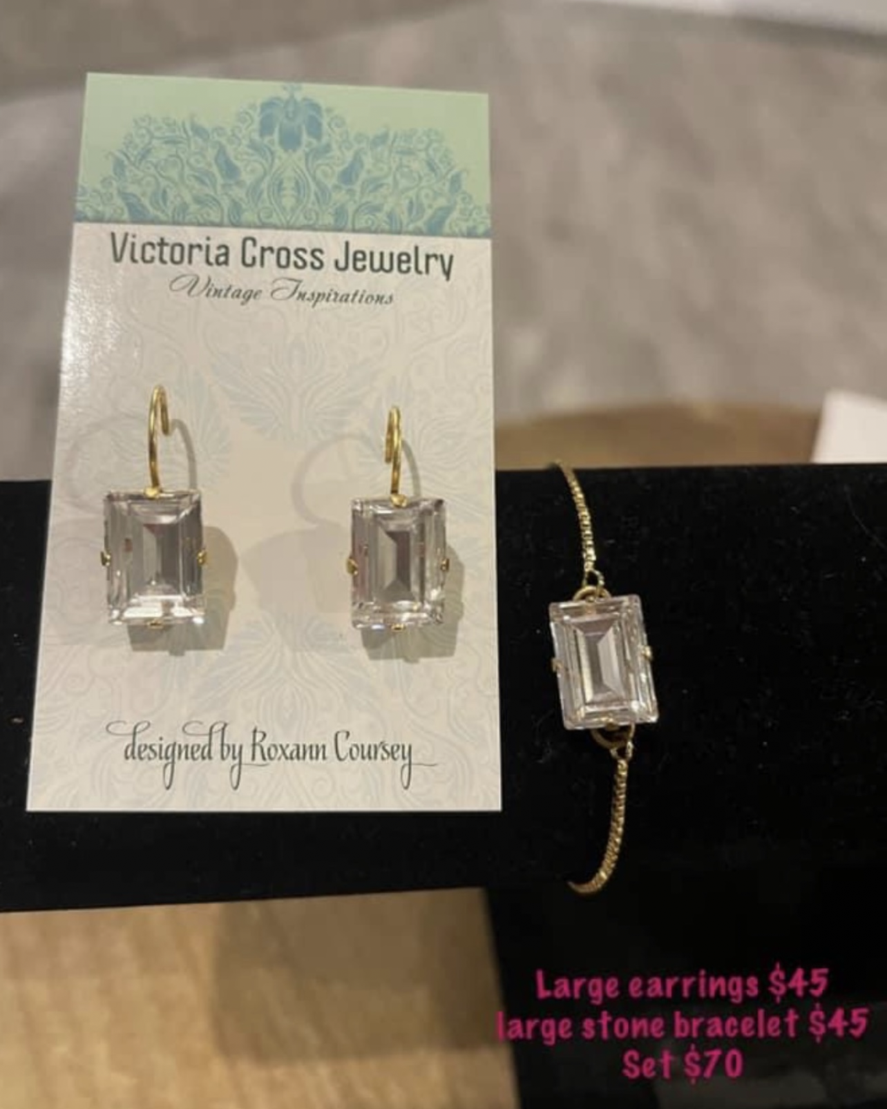 Victoria Cross Rectangular Set