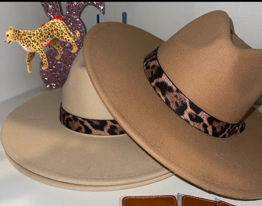 Flet leopard dress hat