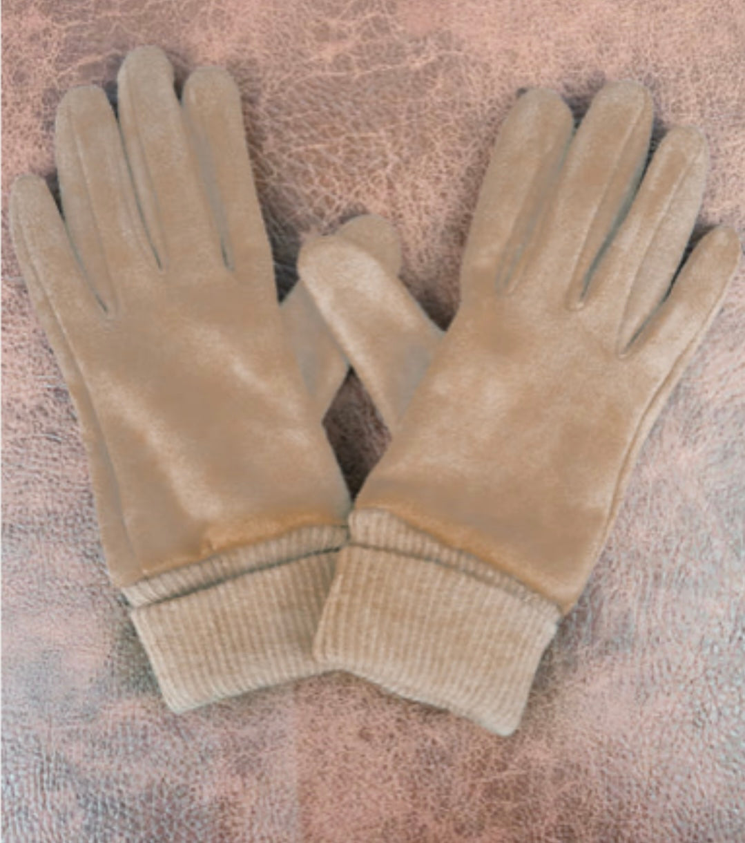 Tan smart finger gloves